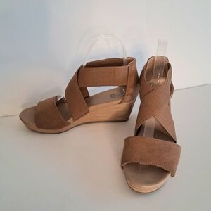 Dr. Scholl's Sustainable Comfort Barton Band Wedge Sandals Women's Sz 7.5